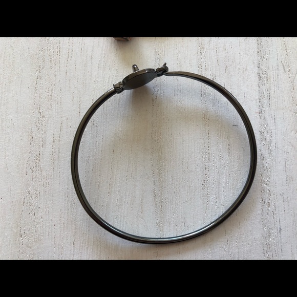 Set of Three Marc Jacobs Bracelets - Picture 3 of 10